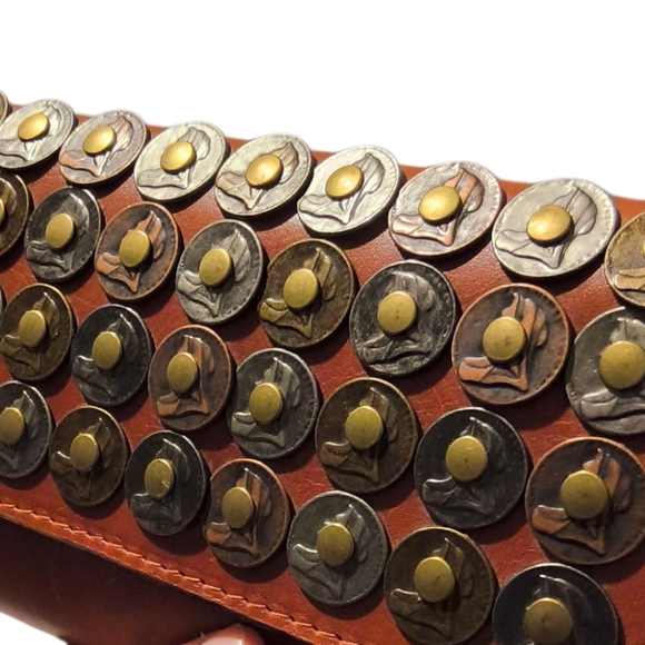 Patricia Nash Studded Coin Rivoli Wallet Clutch in Cognac Brown - Picture 3 of 12